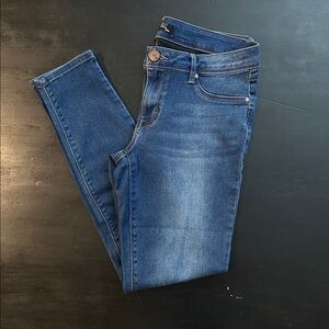 4/$20🙈 EUC 1822 Denim Women's Dark Blue Jeans Back Pockets